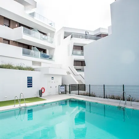 Modern With Terrace & Pool In Estepona